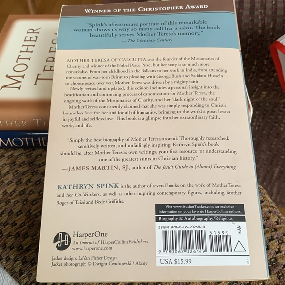 Books about Mother Teresa(6) - Picture 5 of 13